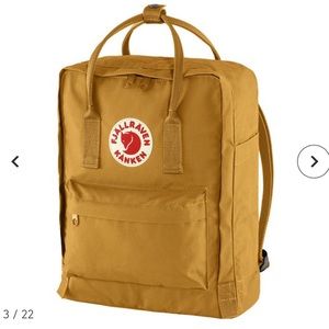 FJALLRAVEN Kanken Backpack, Color Acorn